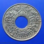 Silver coin, 5 satang hole, Kanok Khaeng Singh pattern, 1941, used