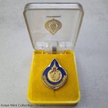1999 – Brooches, pins bestowed on King Rama IX, celebrating the 72nd anniversary