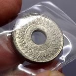 1945 – Thailand 10 Satang Tin Coin – Bua Kanok Khaeng Singh Pattern, unused, old stock